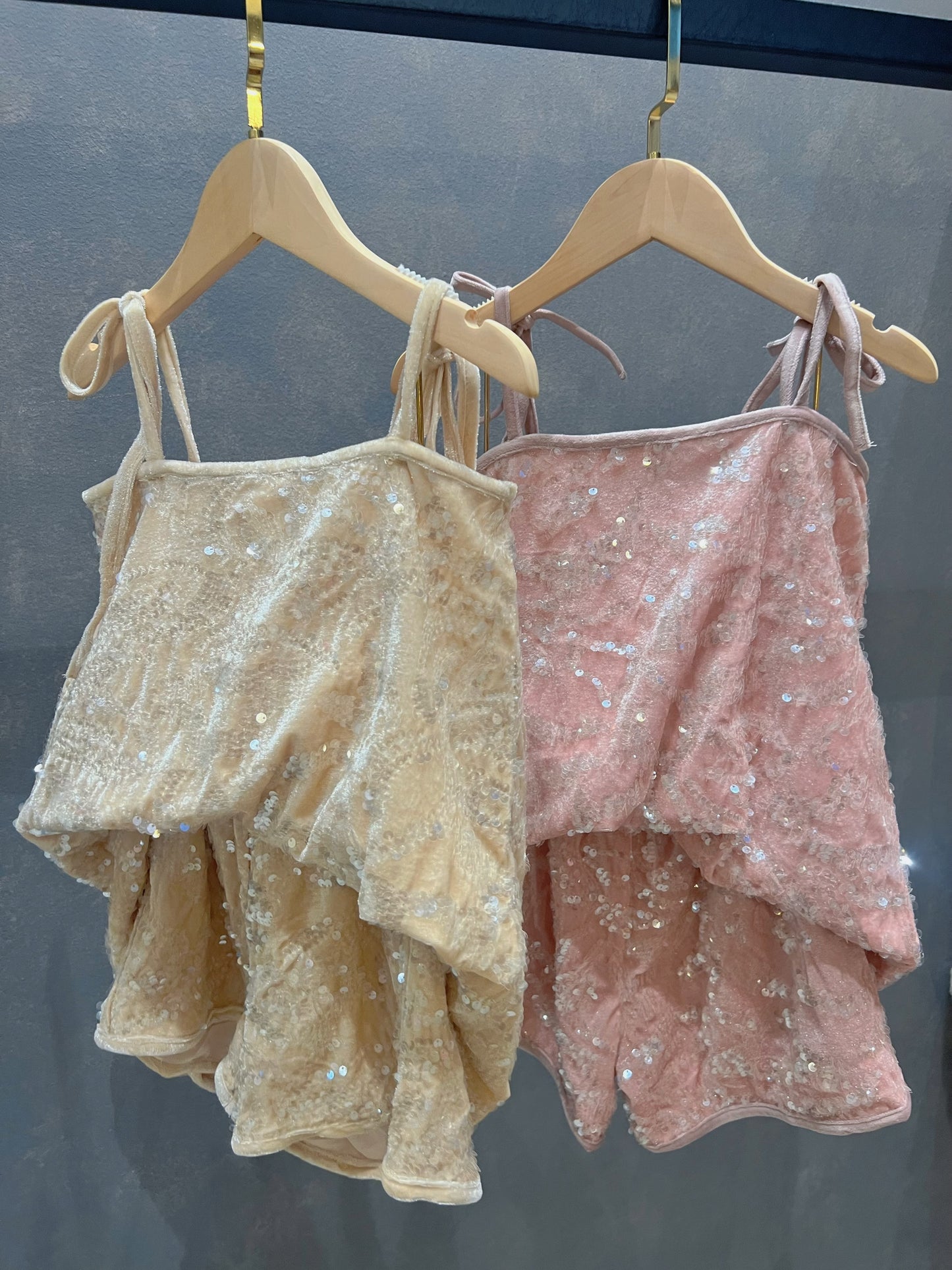 V&V Velvet Set