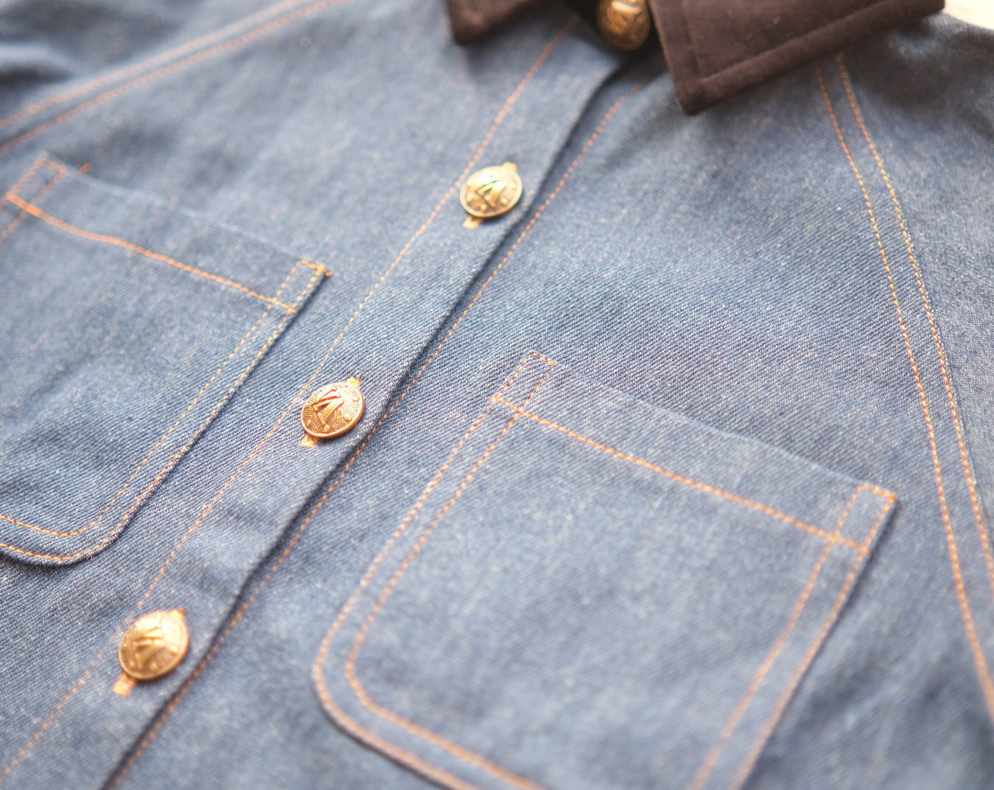 Velvet-trimmed vintage style denim shirt