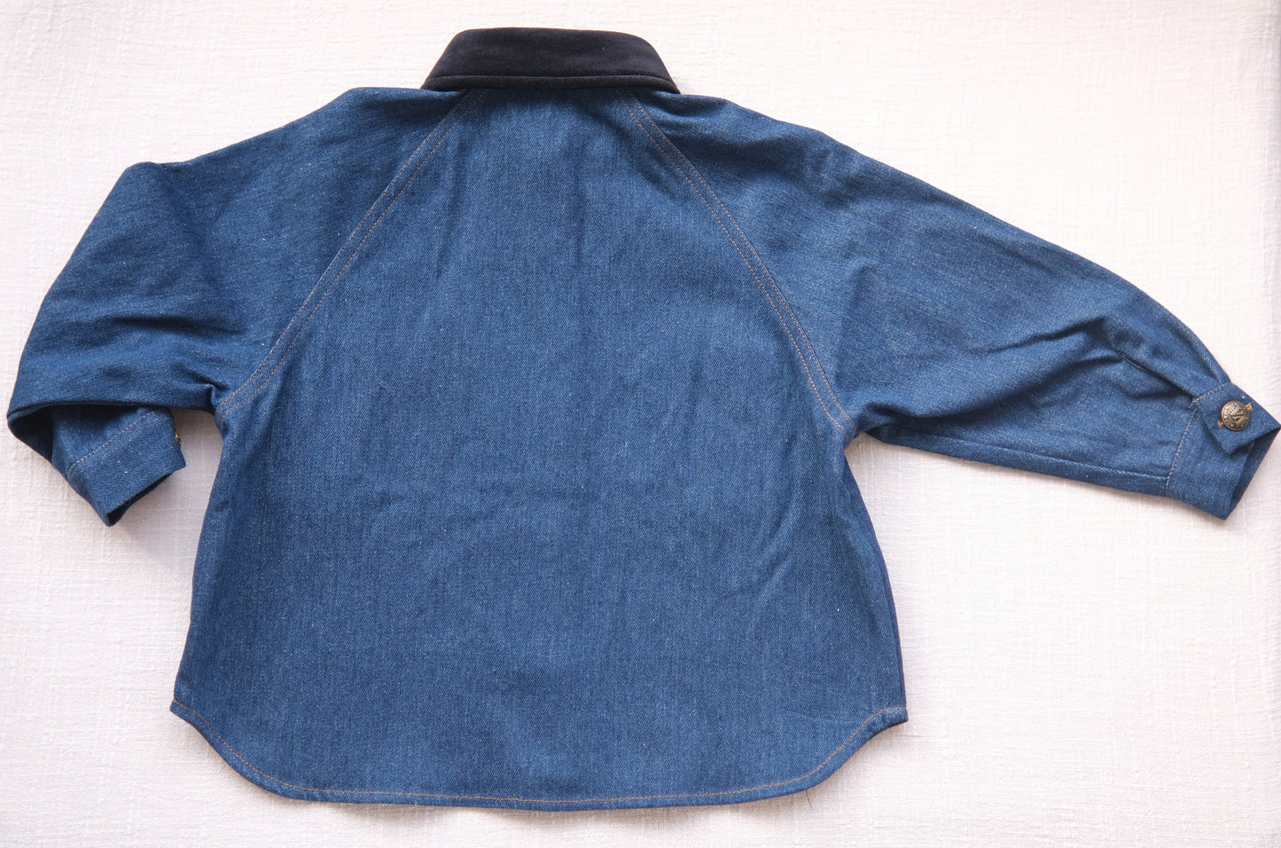 Velvet-trimmed vintage style denim shirt