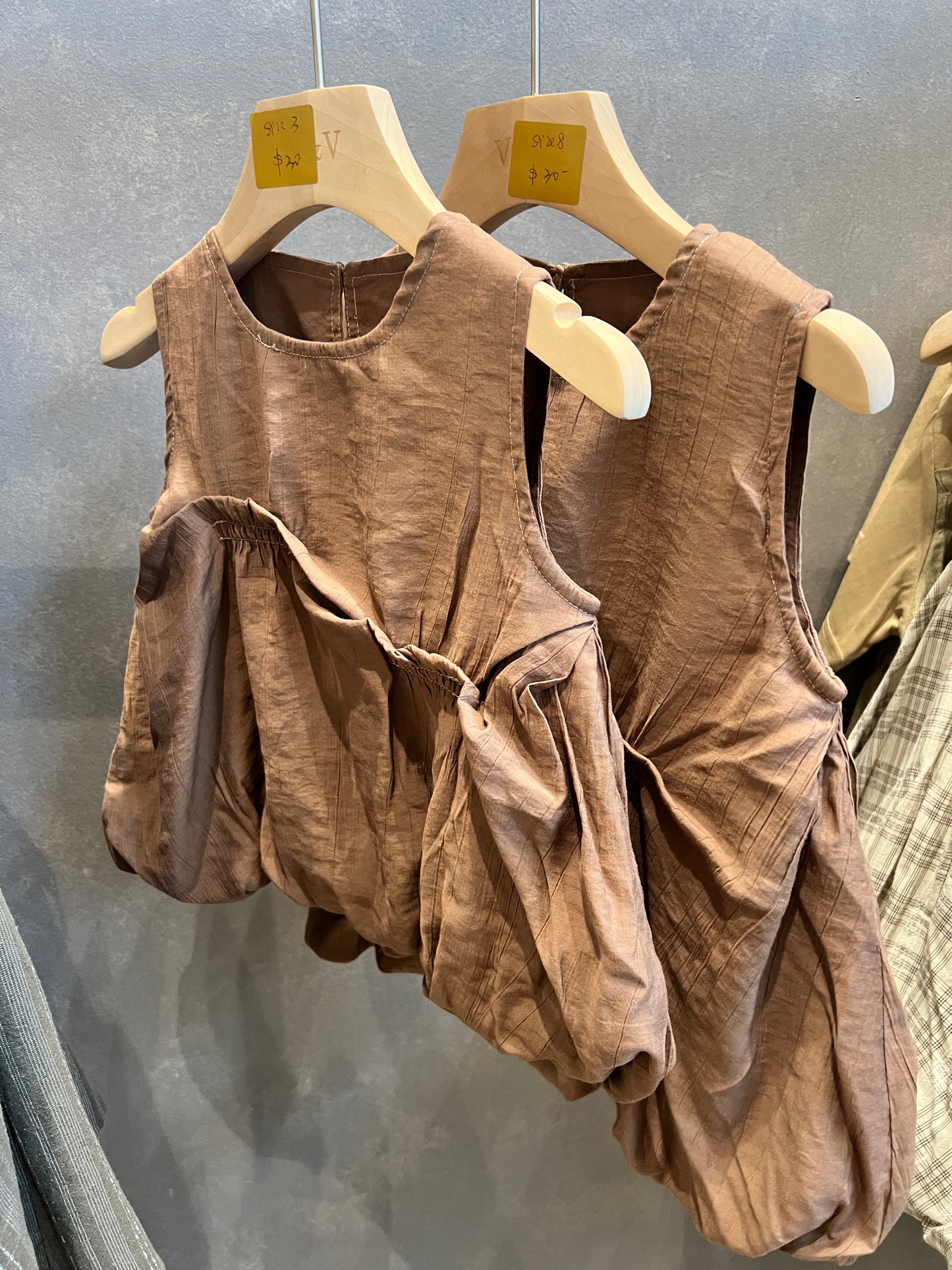 V&V Pumpkin Top Singlet
