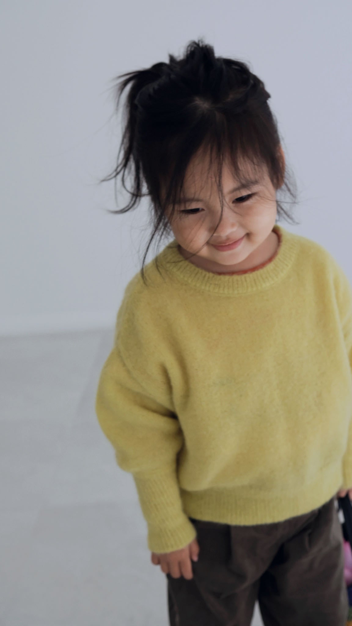 V&V Mohair and Wool Blended Yellow Sweater