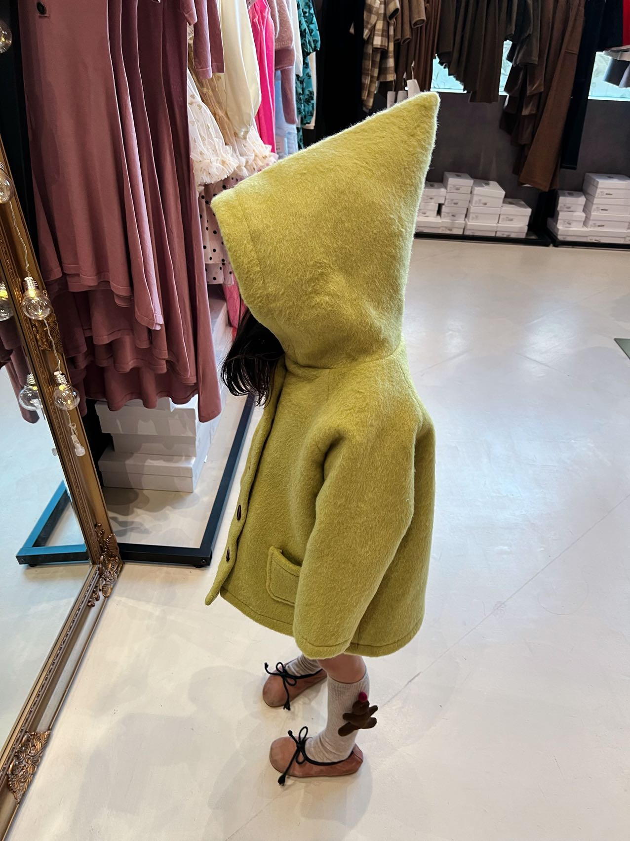 V&V Merino Wool Coat