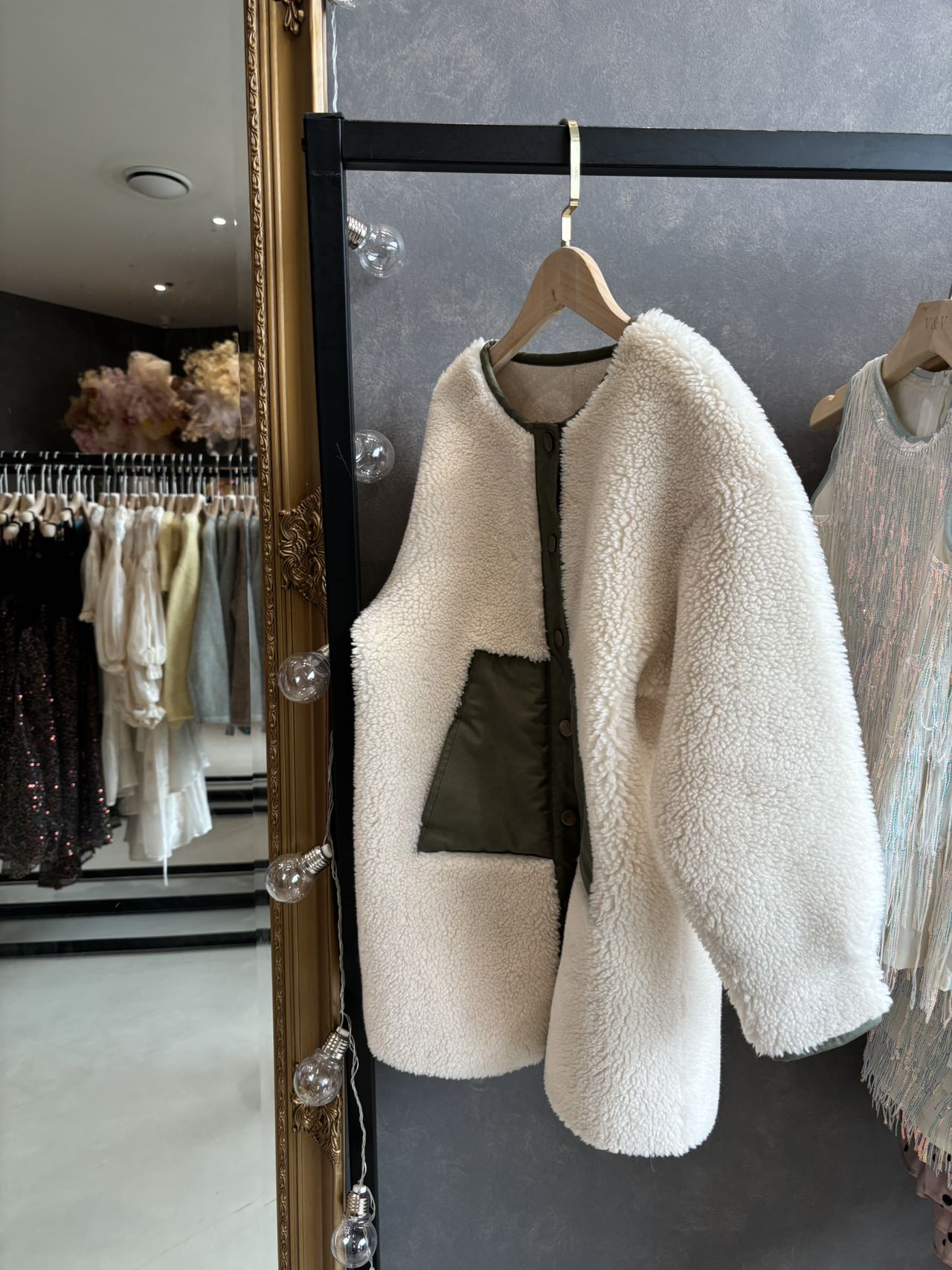 V&V Warm Wool Coat