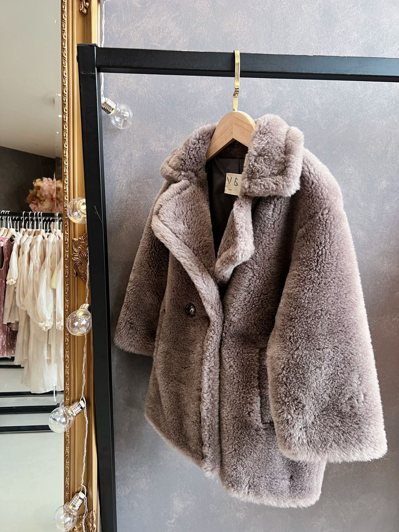 V&V Wool Teddy Coat