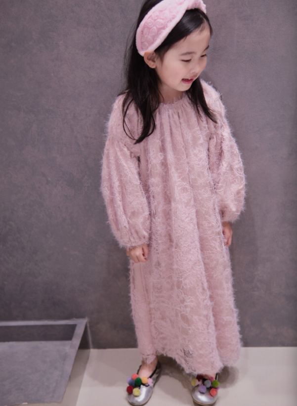 V&V Wool Blended Lace Dresss