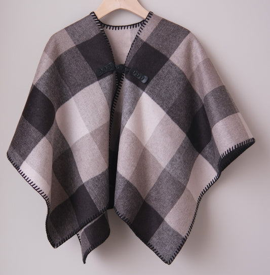 V&V Merino Wool Cape