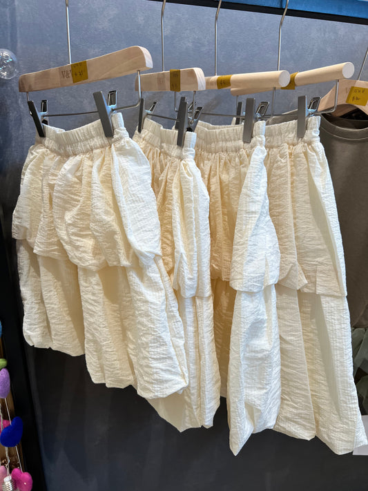 V&V Pumpkin Skirt in Cream