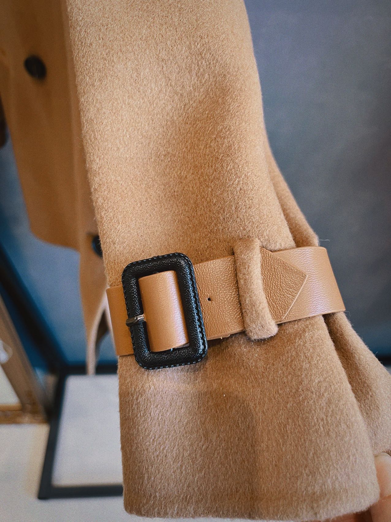 V&V Cashmere and Wool Blended Coat