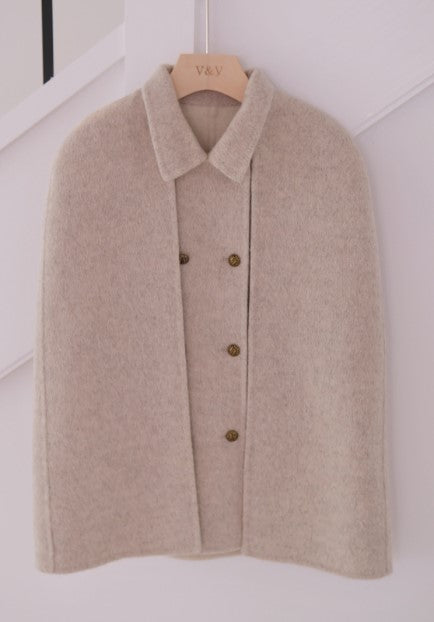 Cape-effect Cashmere and Wool coat